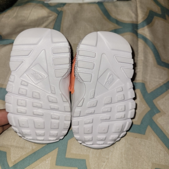 Infant sneakers - Picture 5 of 6